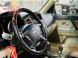 ميتسوبيشي باجيرو